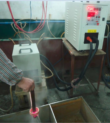 Buen precio 30-80Khz Máquina de calentamiento por inducción de alta frecuencia Máquina de soldadura fuerte por inducción HF-90AB en línea