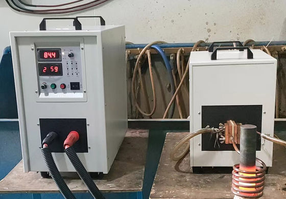 Buen precio Máquina de Calentamiento por Inducción de Alta Frecuencia 75A con Estructura Vertical y 23 Años de Experiencia para Servicio en Línea 24/7 en línea