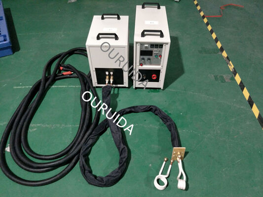 Buen precio Máquina portátil de calefacción por inducción Hf con conexión flexible de 2 m Hf-40kw en línea
