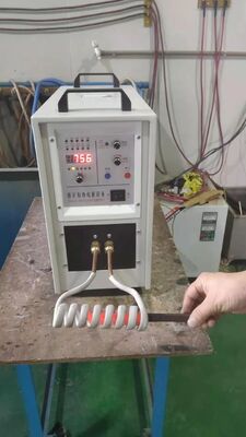 Buen precio Máquina de soldadura/calentamiento/endurecimiento por inducción de alta frecuencia Hf-15kw en línea