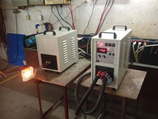 Buen precio Máquina de calefacción por inducción de alta frecuencia Hf-40kw en línea