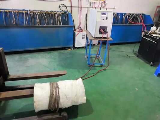 Buen precio Máquina de calefacción por inducción refrigerada por aire para el tratamiento térmico posterior a la soldadura en línea