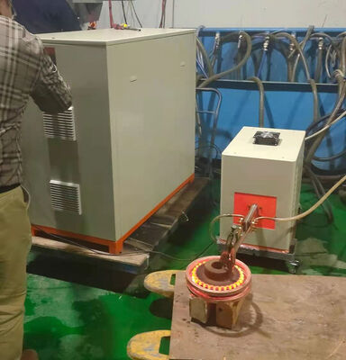 Buen precio Venta directa de fábrica en China Máquina de calentamiento por inducción de ultra alta frecuencia utilizada en temple, forja en caliente, precalentamiento, fusión, endurecimiento (200kw) en línea