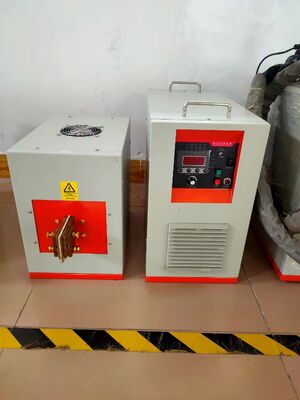 Buen precio Equipo de calefacción por inducción de ultraalta frecuencia UF-20kw en línea